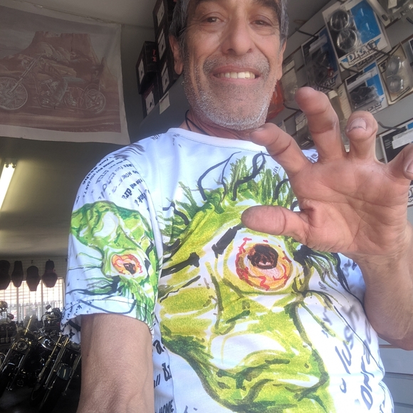 Meet your Posher, Just Paul - Picture 2 of 2